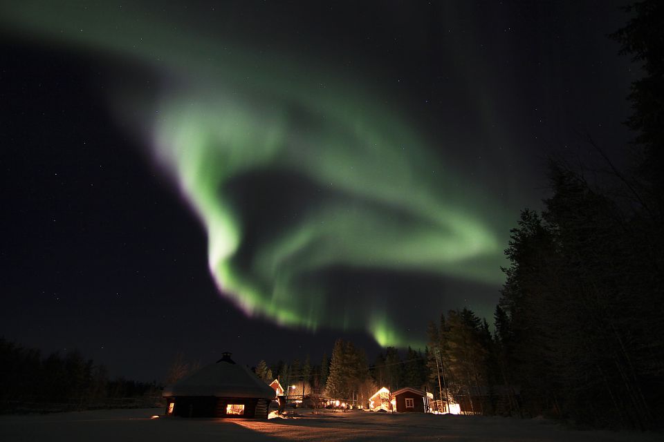 Polarlicht über der Huskyfarm